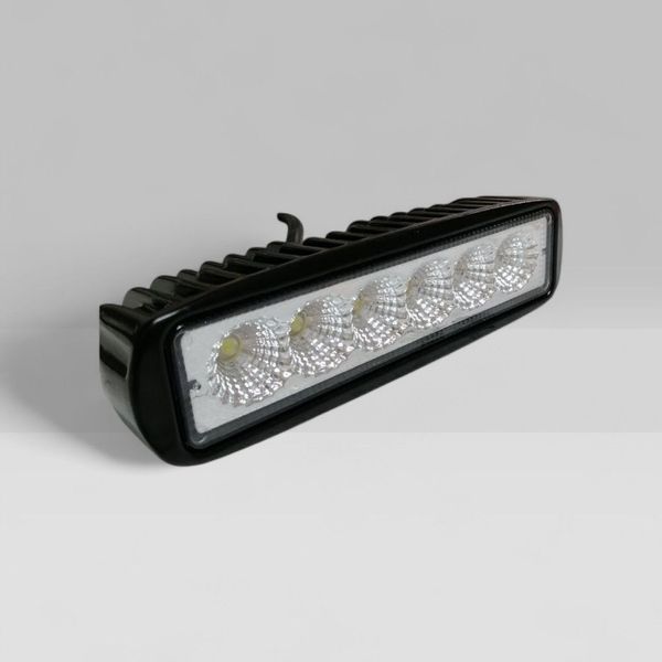 Cвітодіодна фара Brevia 10-30V 18W 1320Lm 10611FX1 фото